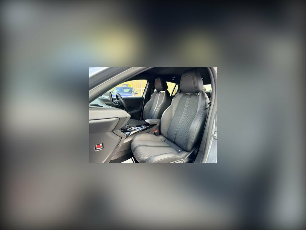 Peugeot 208 1.2 Puretech Active Hatchback Black #17