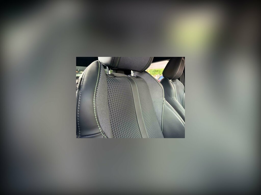 Peugeot 208 1.2 Puretech Active Hatchback Black #18