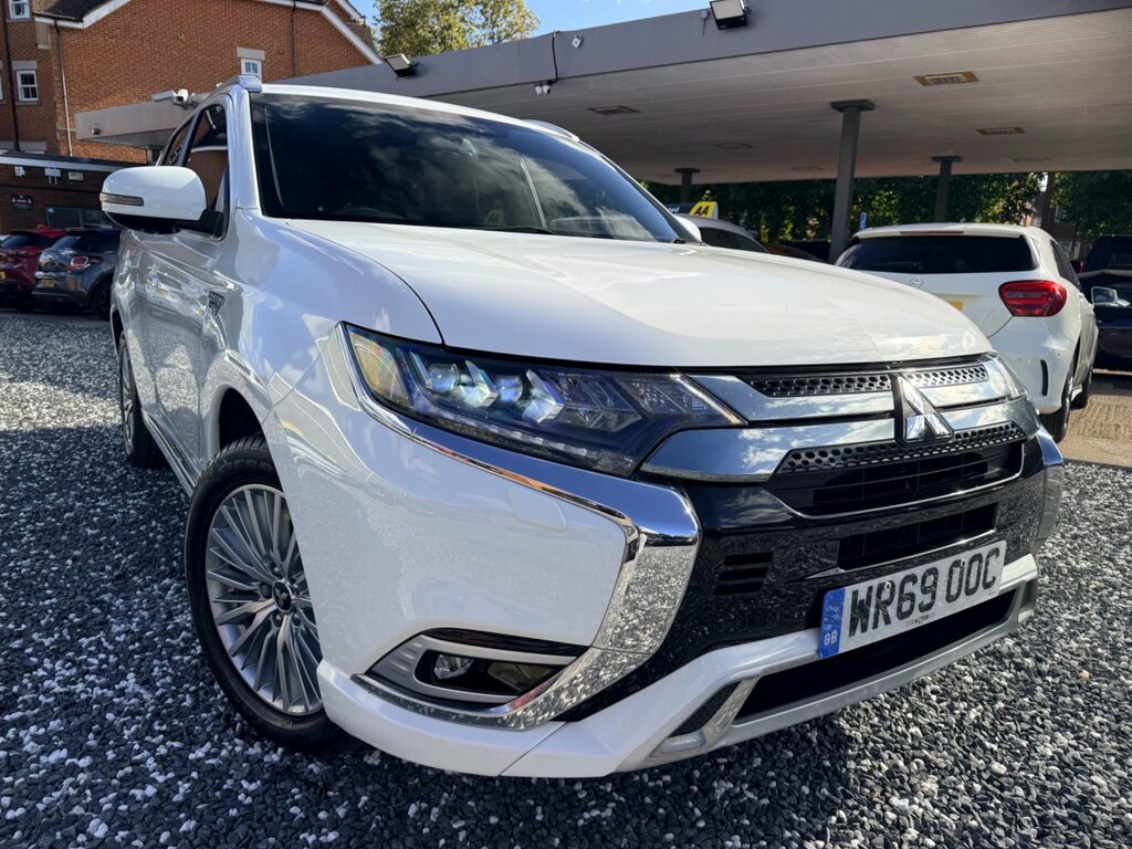 Mitsubishi Outlander 2.4H Twinmotor 13.8Kwh 4H Cvt 4Wd Euro 6 Ss White #2
