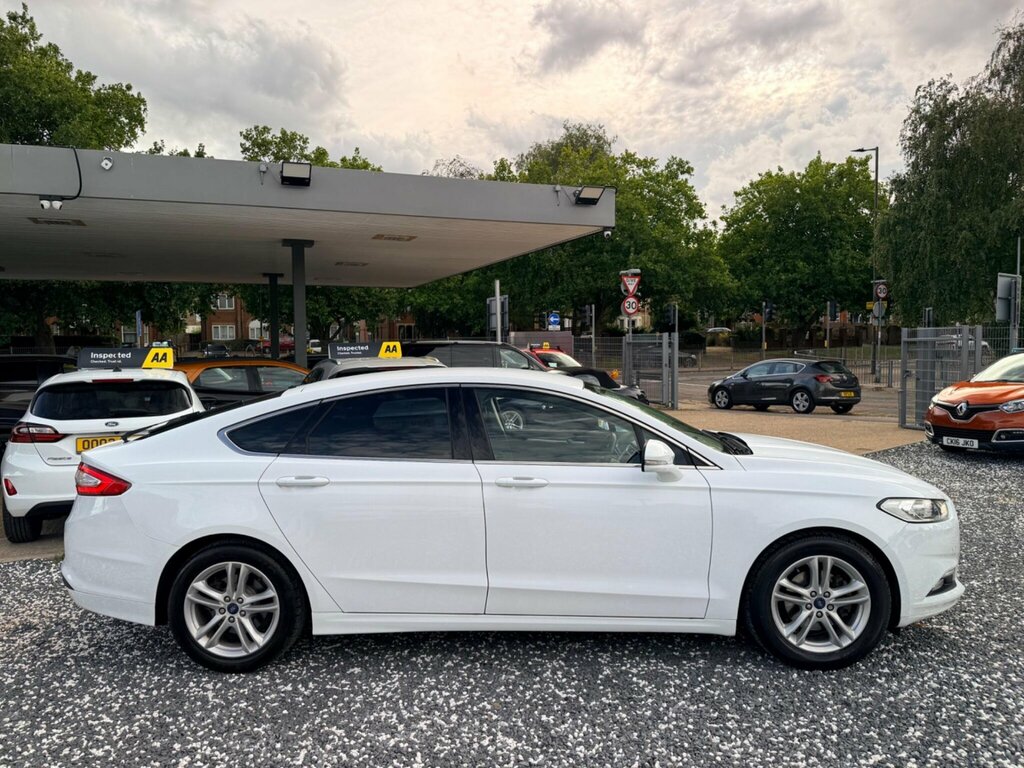 Ford Mondeo 1.0T Ecoboost Zetec Euro 6 Ss White #3