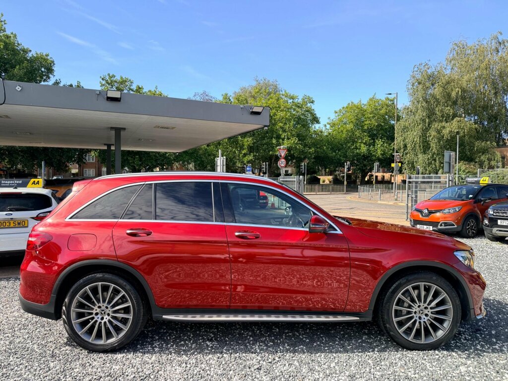 Mercedes-Benz GLC Class 2.0 Glc250 Amg Line Premium Plus G-tronic 4Matic Red #4