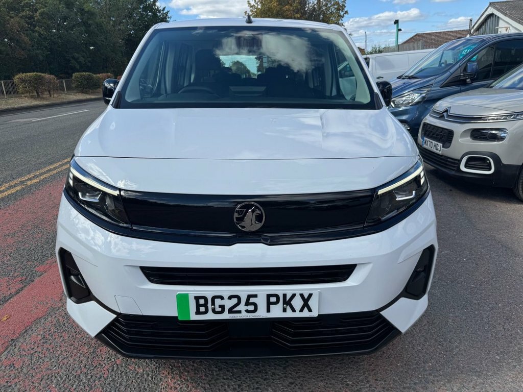 Vauxhall Combo-e Life Mpv White