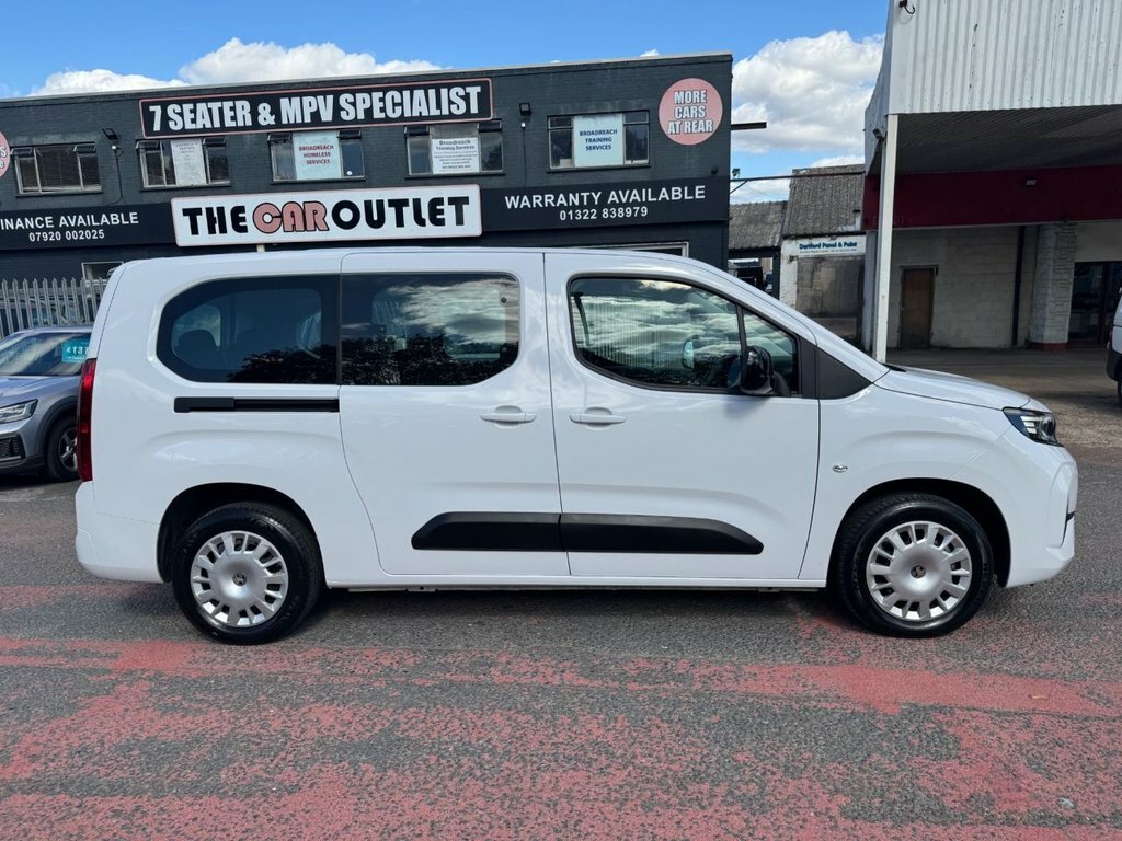 Vauxhall Combo-e Life Mpv White #5