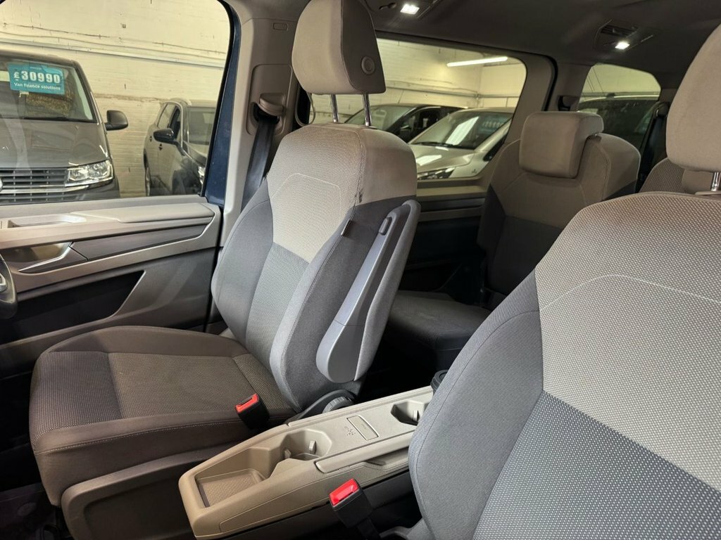 Volkswagen Multivan 1.4L Life Blue #4