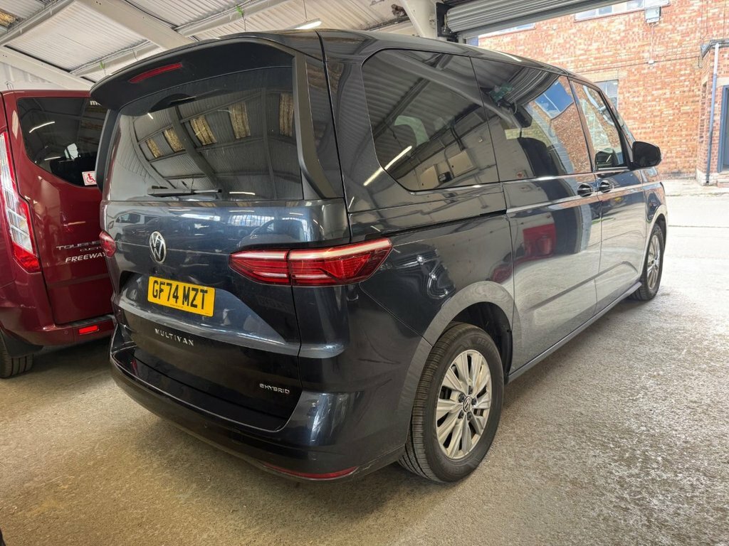 Volkswagen Multivan 1.4L Life Blue #5