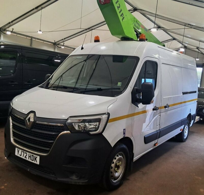 Renault Master Diesel White