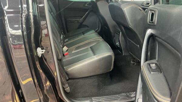 Ford Ranger Wildtrak Black #10