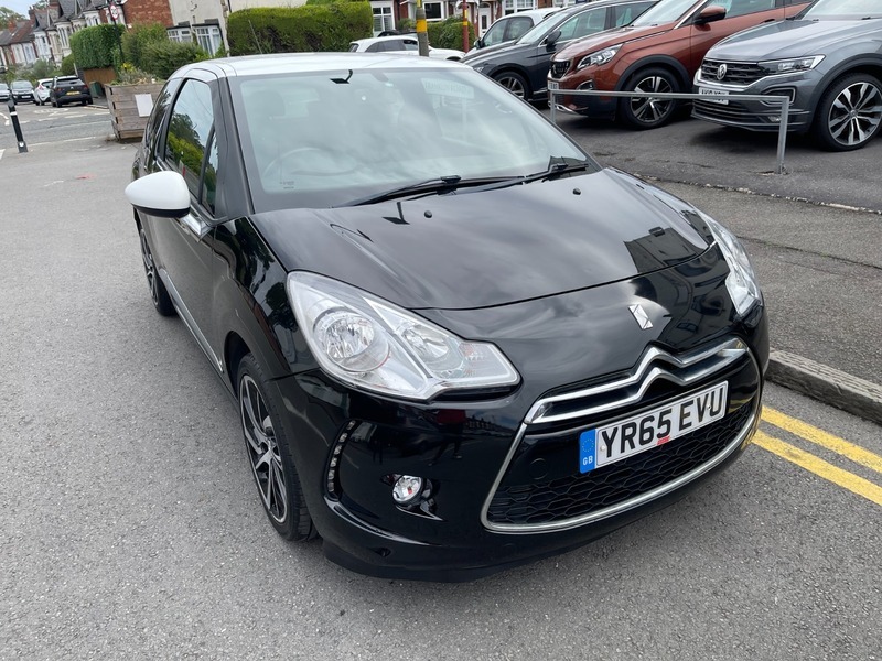 DS DS 3 Puretech Dstyle Nav S Black #4