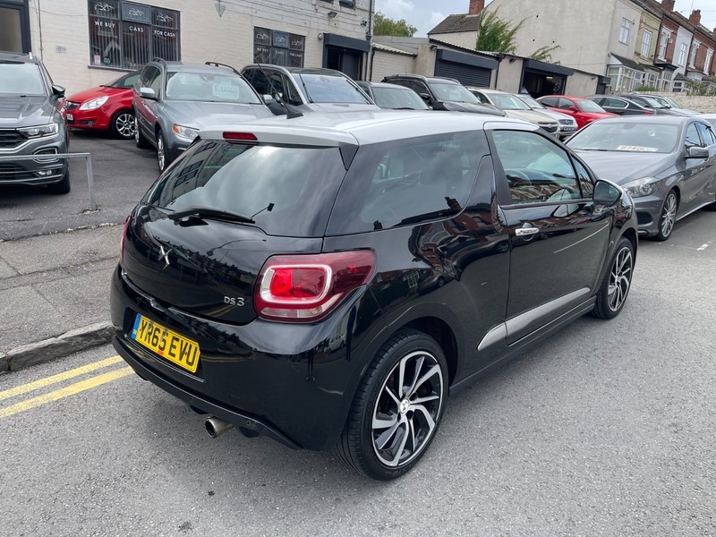 DS DS 3 Ds 3 1.6 Bluehdi Dstyle Nav Hatchback M Black #11