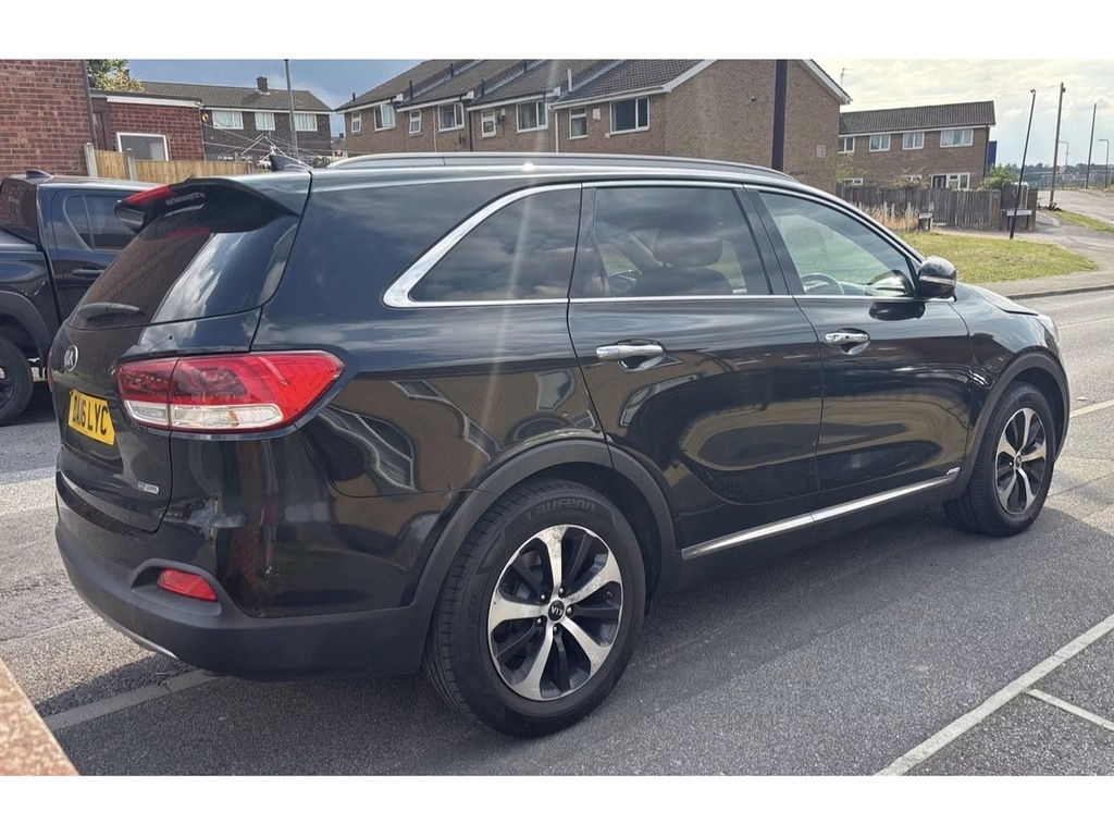 Kia Sorento Crdi Kx-3 Black #3