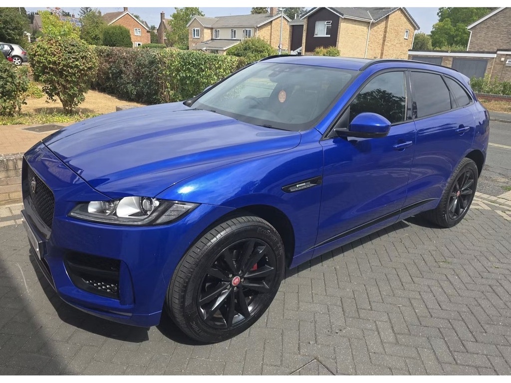 Jaguar F-Pace D240 R-sport Blue