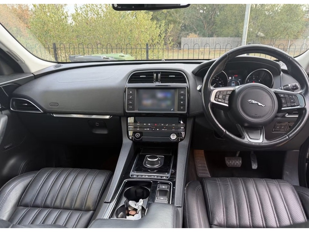 Jaguar F-Pace D180 Portfolio Blue #4