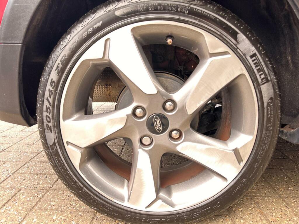 Ford Fiesta St-3 Performance Pack White #30