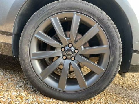 Land Rover Range Rover Velar Core White #10