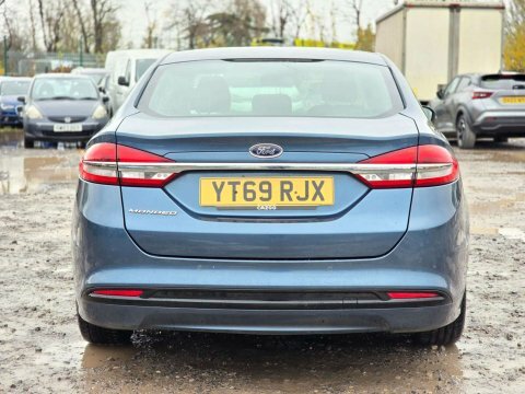 Ford Mondeo  Black #9