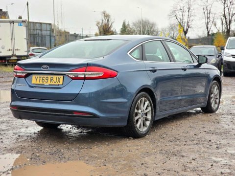 Ford Mondeo  Black #10