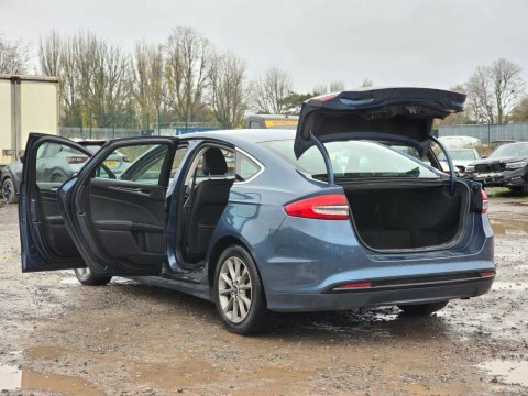 Ford Mondeo  Black #12