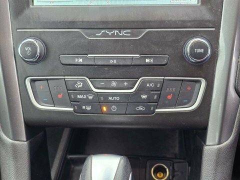 Ford Mondeo  Black #26