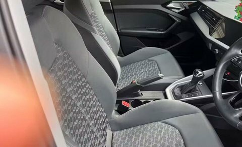 Audi A1 1.0 Tfsi 25 Black #5