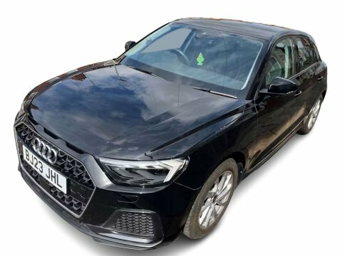 Audi A1 1.0 Tfsi 25 Black #2