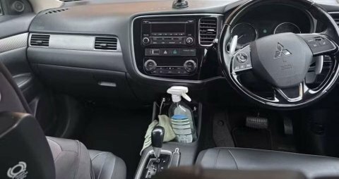 Mitsubishi Outlander Suv Black #7