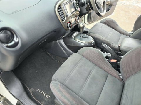 Nissan Juke Tekna Silver #20