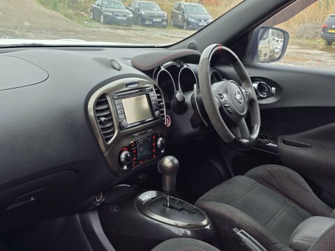 Nissan Juke Tekna Silver #40