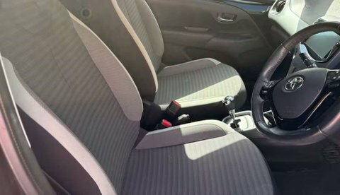 Toyota Aygo 1.0 Vvt-i X-trend Black #5