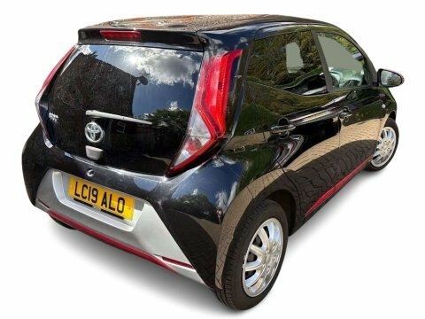 Toyota Aygo 1.0 Vvt-i X-trend Black #3