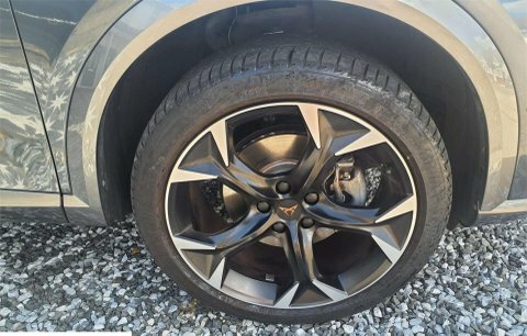 Cupra Formentor 1.5 Tsi V2 Grey #4