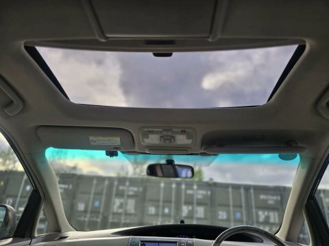 Toyota Estima Mpv Silver #22