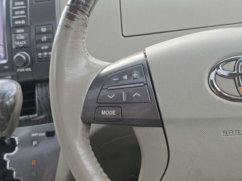Toyota Estima Mpv Silver #30
