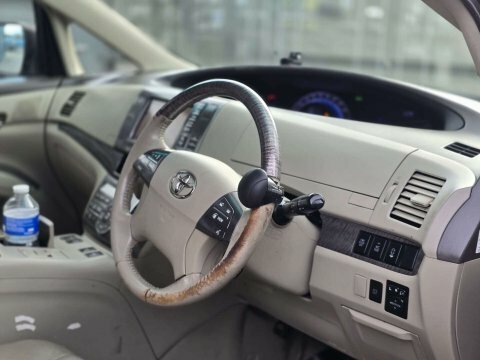 Toyota Estima Mpv Silver #18
