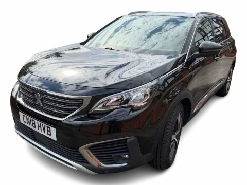 Peugeot 5008 1.5 Bluehdi Allure Black #2