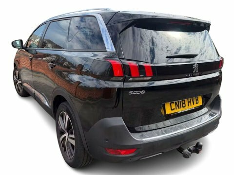 Peugeot 5008 1.5 Bluehdi Allure Black #4