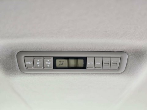 Toyota Estima 2.4 E-four X,ulez 2.4 White #21