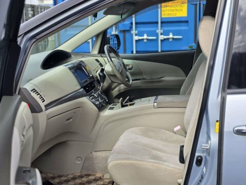 Toyota Estima 2.4 E-four X,ulez 2.4 White #10