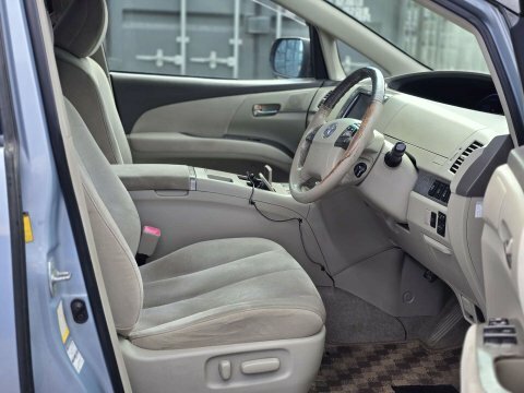 Toyota Estima 2.4 E-four X,ulez 2.4 White #24