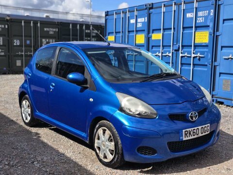 Toyota Aygo Hatchback #10