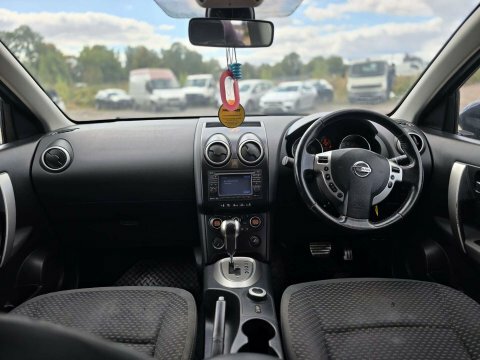 Nissan Qashqai+2 2.0 N-tec Suv Black #6