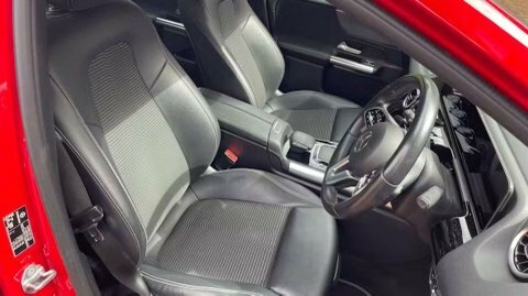 Mercedes-Benz B Class 2.0 B200d Sport Red #5