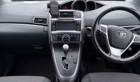 Toyota Verso 1.8 V-matic Trend White #6