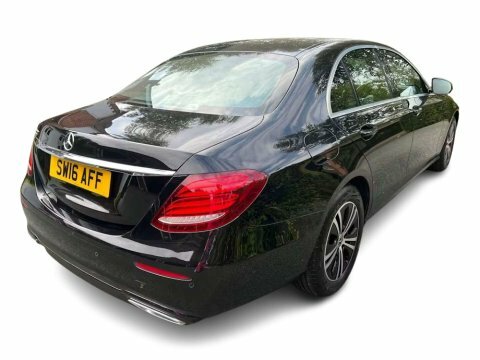 Mercedes-Benz E Class 2.0 E200 Se Black #3