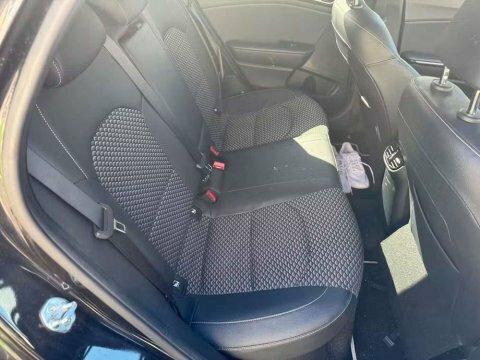 Kia Xceed 1.6 Gdi 8.9Kwh Black #6