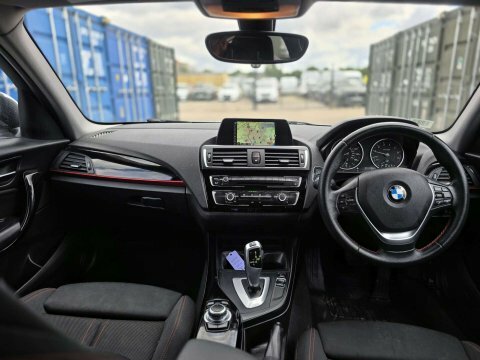 BMW 1 Series 1.5 118I Sport White #6