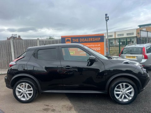Nissan Juke 1.6 Juke N-connecta DL17FLW Black #2