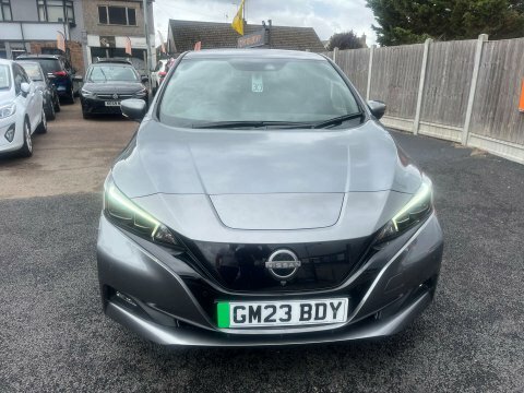 Nissan Leaf Leaf Takna Grey #2