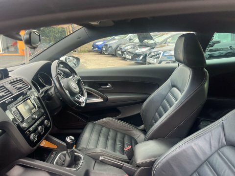 Volkswagen Scirocco 2.0 Tdi Bluemotion Tech Gt Dsg Euro 6 Ss White #46