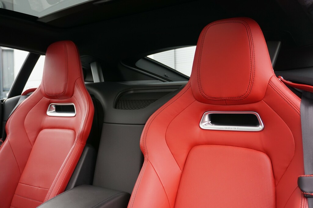 Jaguar F-Type V6 S Awd White #32