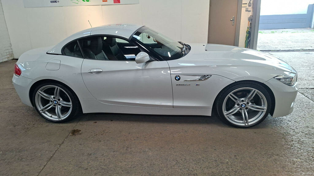 BMW Z4 Convertible Blue #7
